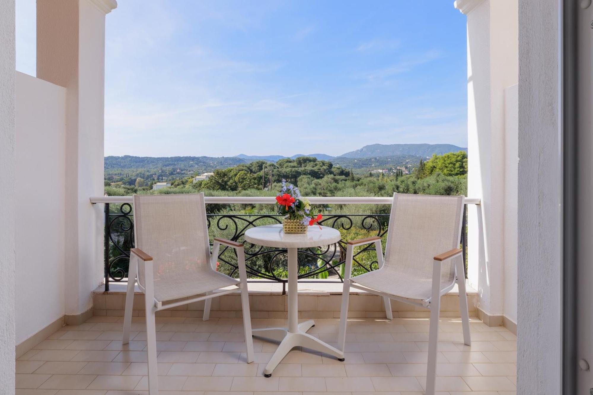 Nefeli Hotel Kommeno (Corfu)