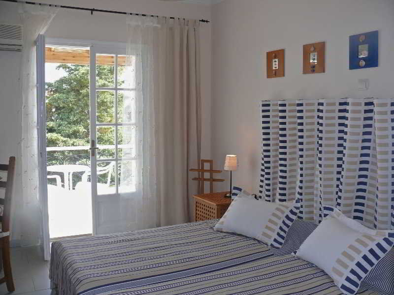 Hotel Nefeli