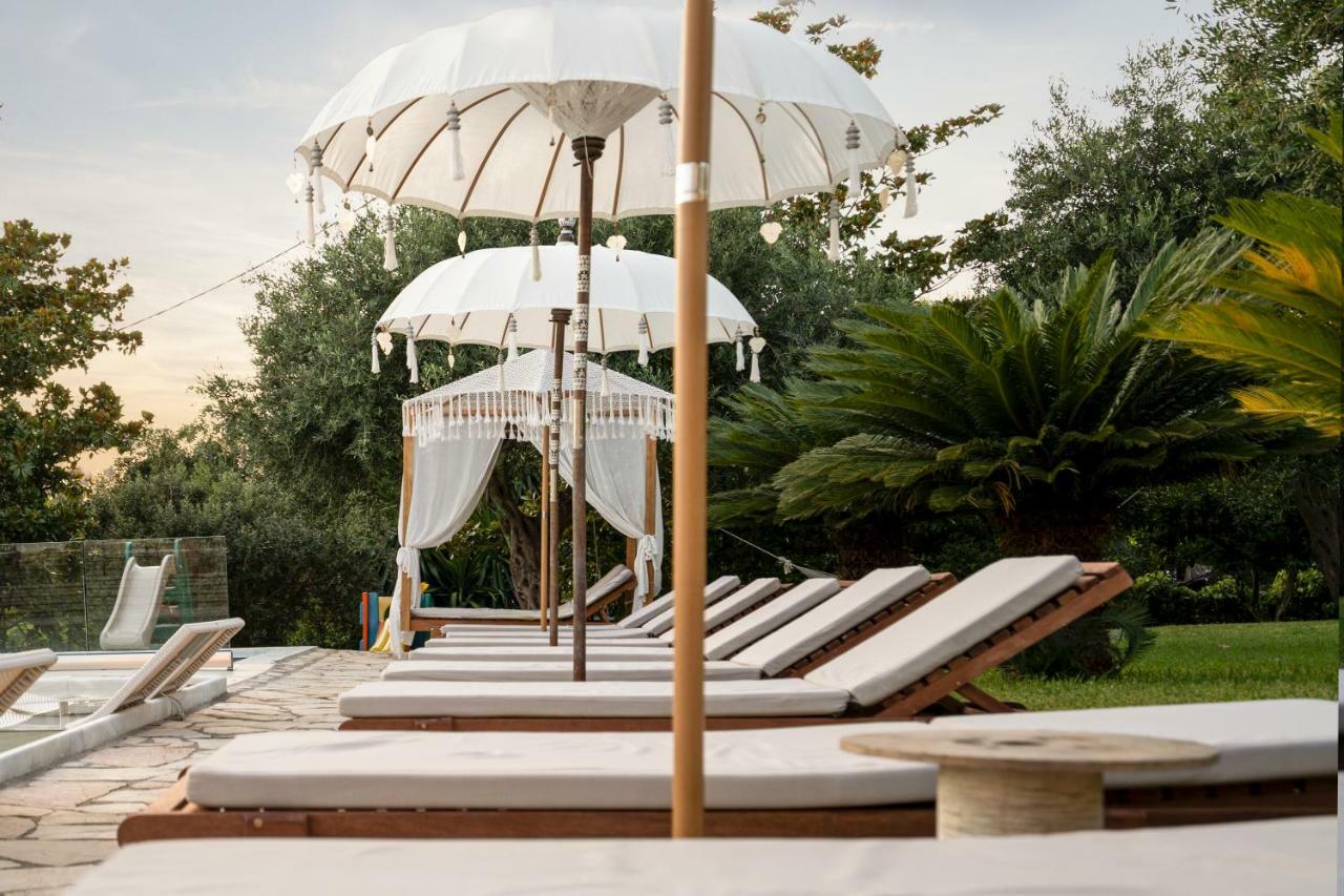 Nefeli Kommeno (Corfu)